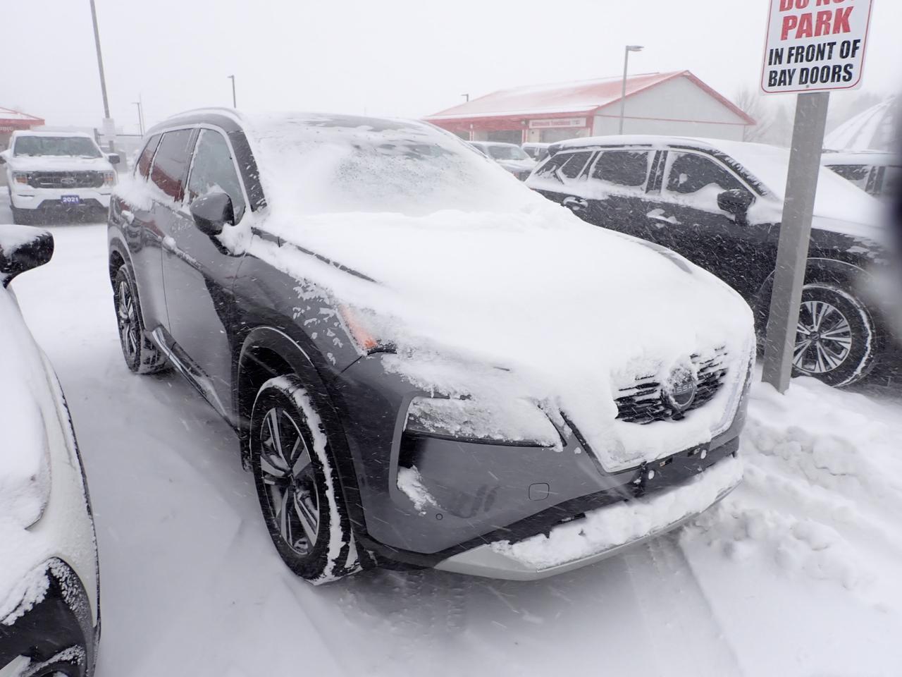 2023 Nissan Rogue Platinum AWD