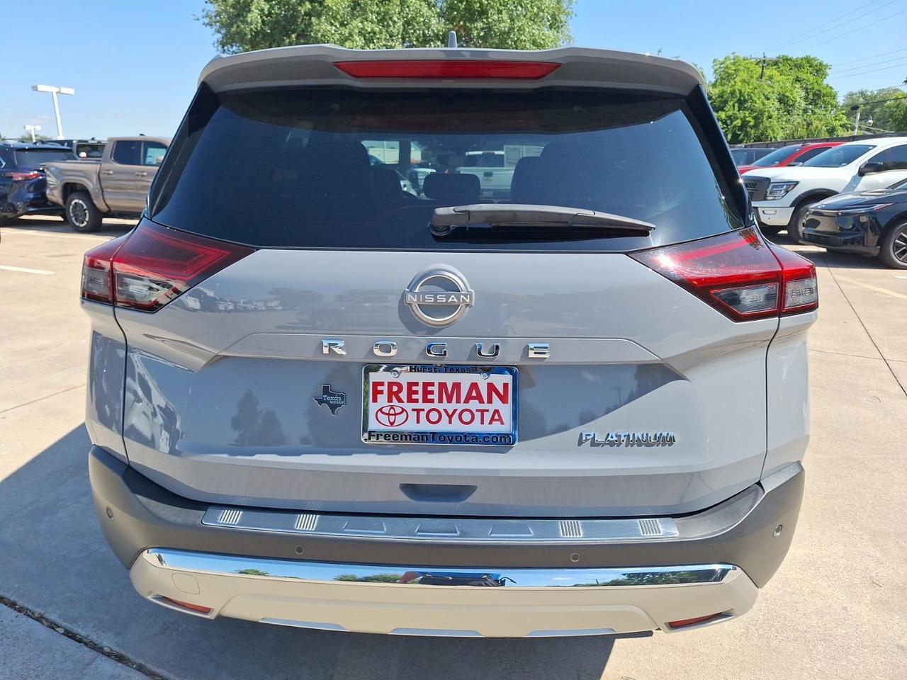 2023 Nissan Rogue Platinum Hurst TX