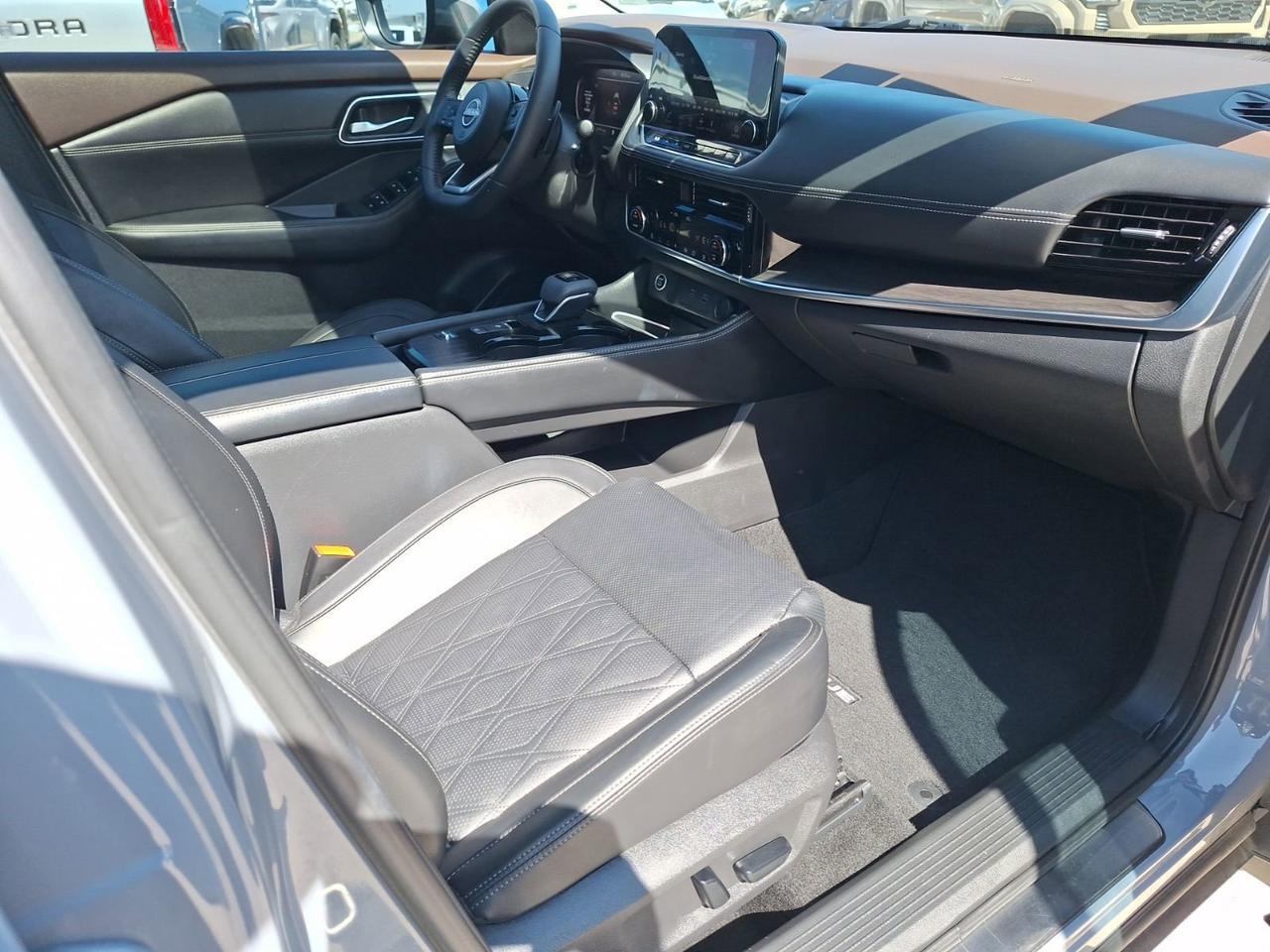 2023 Nissan Rogue Platinum Hurst TX