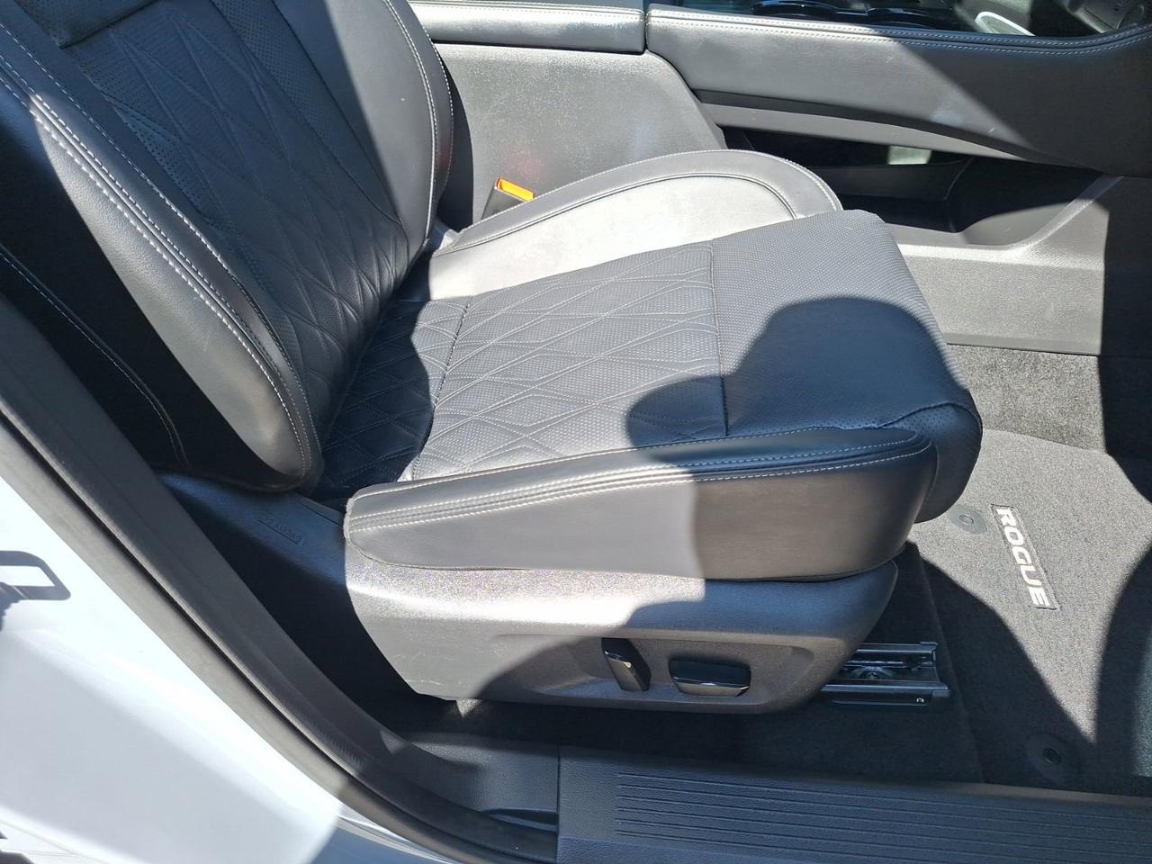 2023 Nissan Rogue Platinum Hurst TX