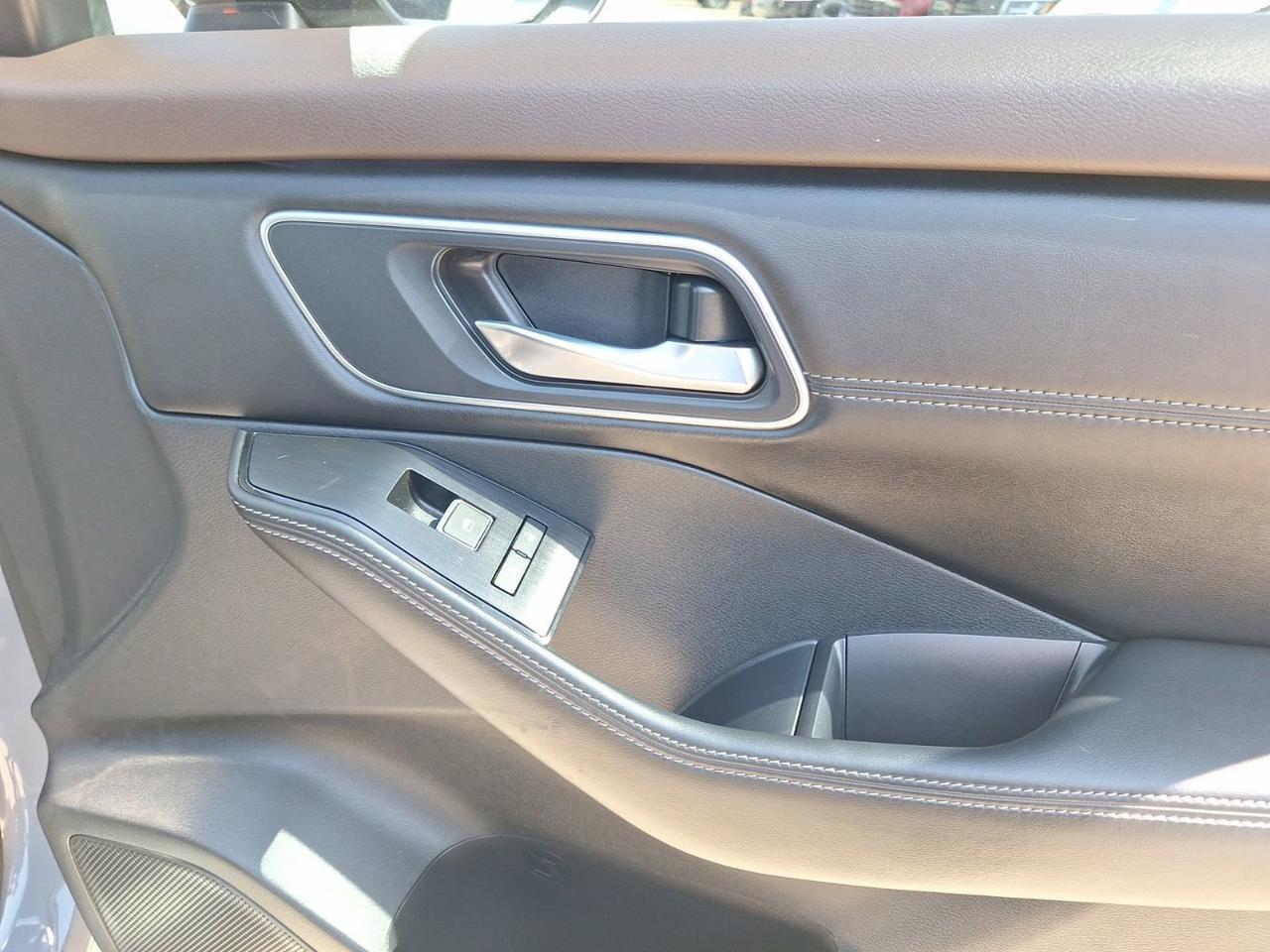 2023 Nissan Rogue Platinum Hurst TX