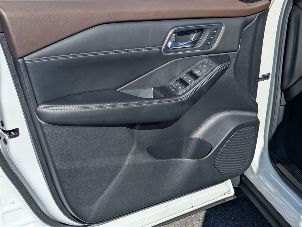 2023 Nissan Rogue Platinum Kennesaw GA