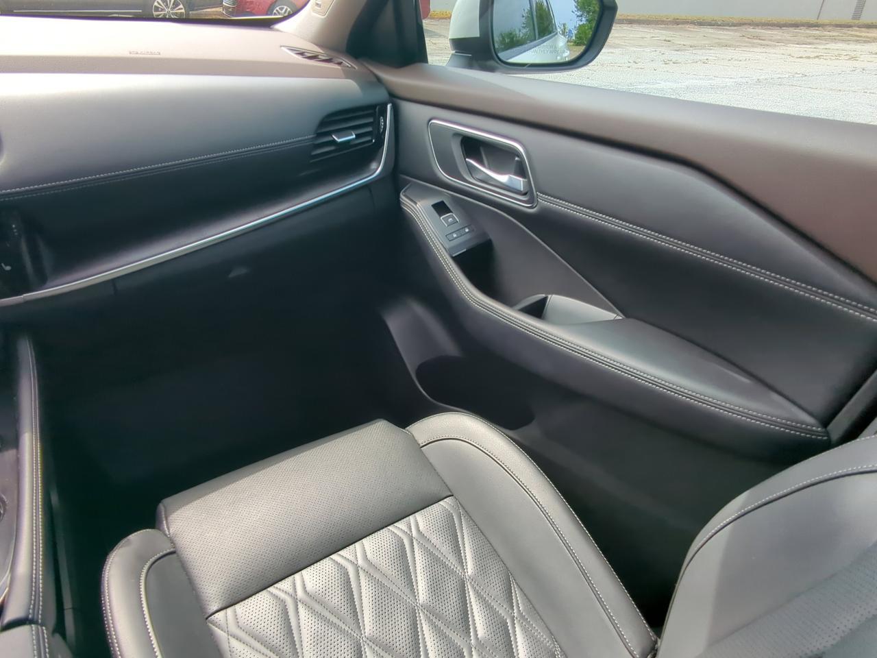 2023 Nissan Rogue Platinum Appleton WI