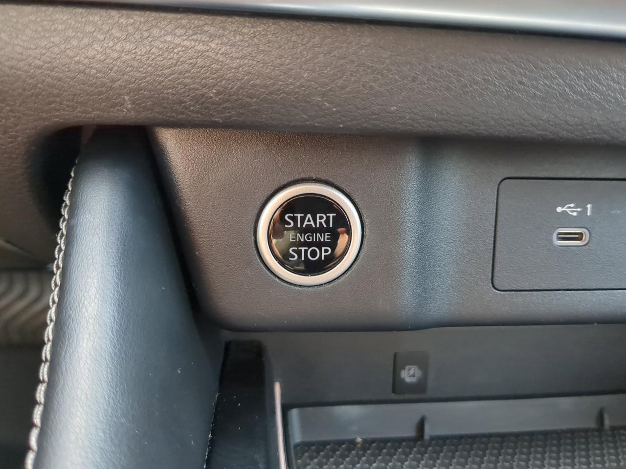 2023 Nissan Rogue Platinum Appleton WI