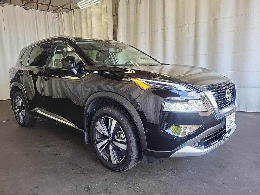 2023 Nissan Rogue Platinum