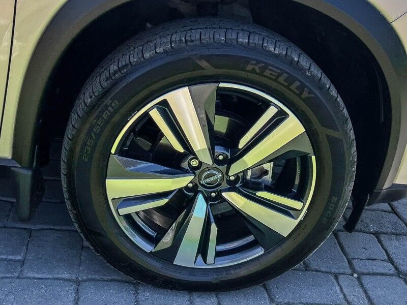 2023 Nissan Rogue Platinum Wilmington NC