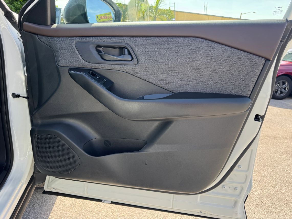 2023 Nissan Rogue S (2023.5) Sport Utility 4D
