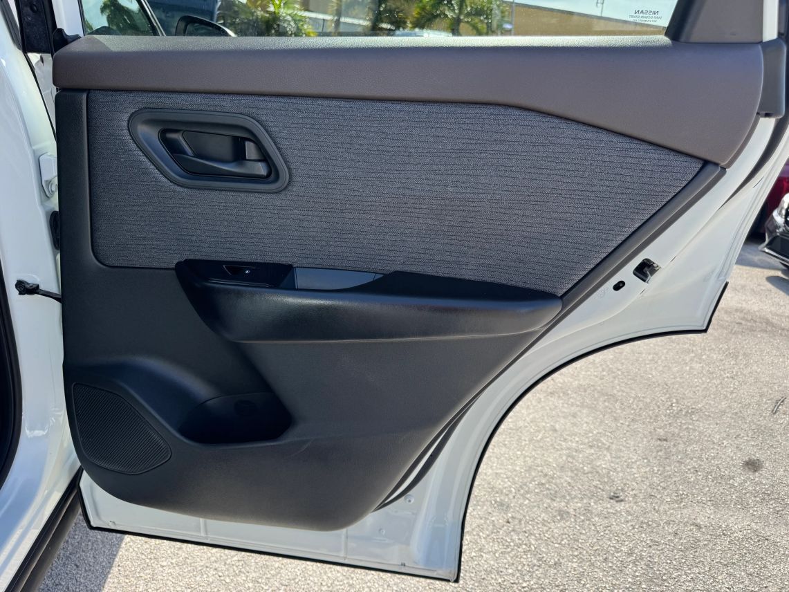 2023 Nissan Rogue S (2023.5) Sport Utility 4D