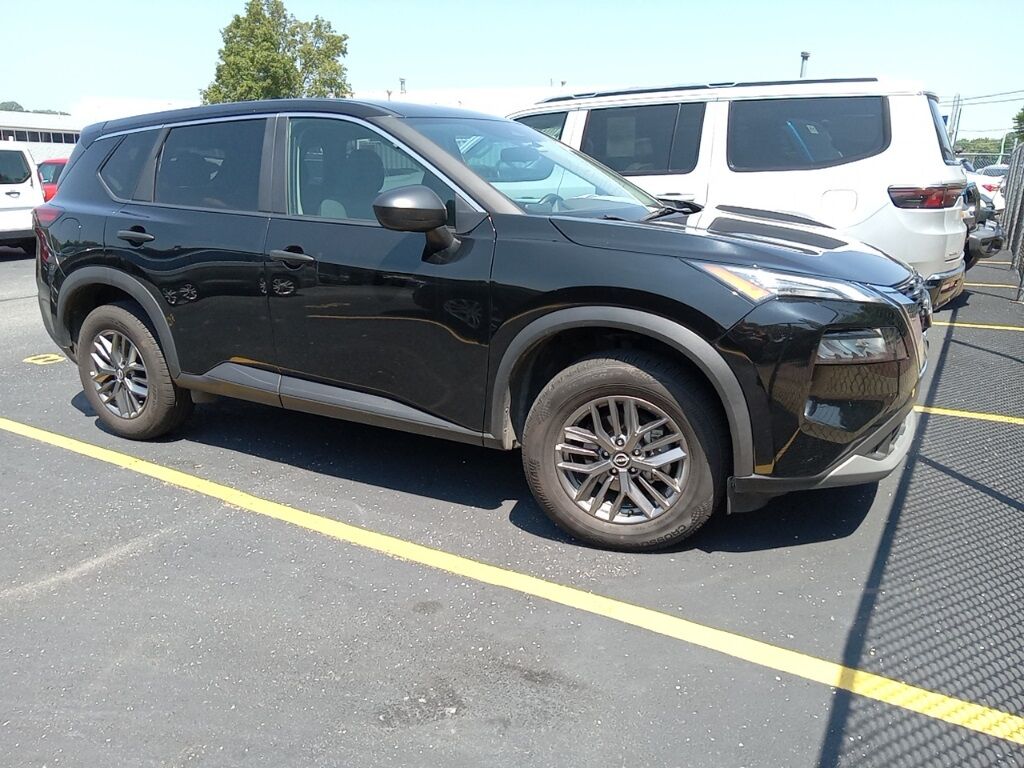 2023 Nissan Rogue S Akron OH