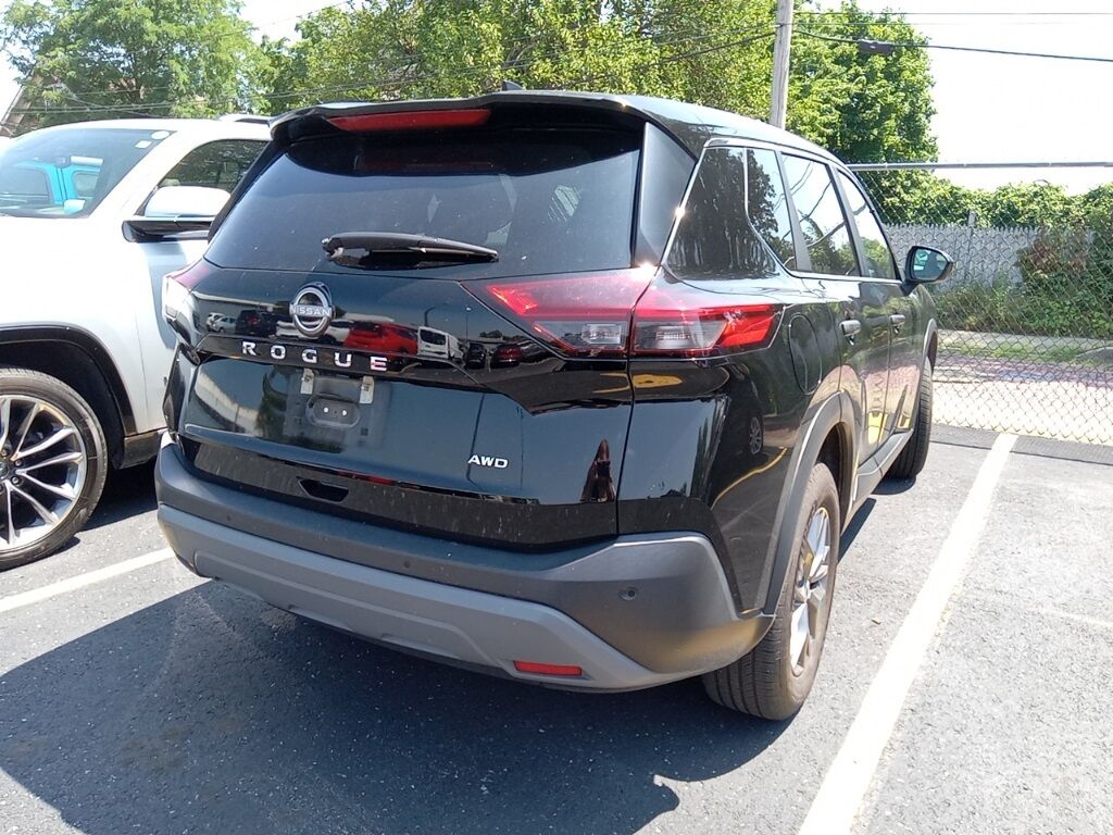 2023 Nissan Rogue S Akron OH