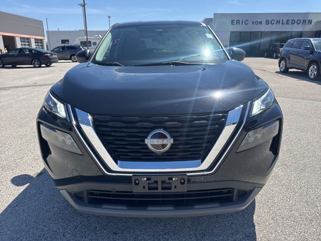 2023 Nissan Rogue S Random Lake WI