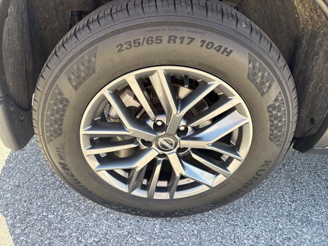 2023 Nissan Rogue S Random Lake WI