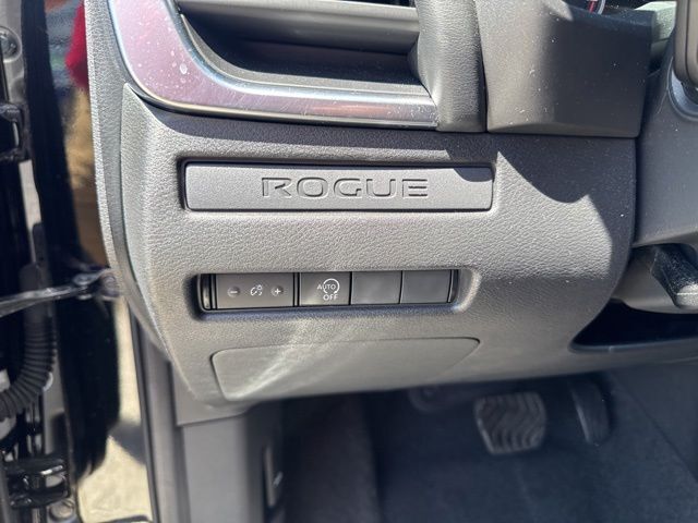 2023 Nissan Rogue S Random Lake WI