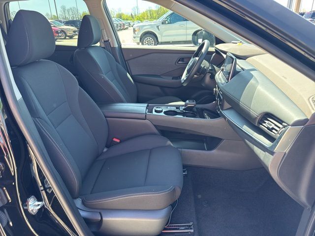 2023 Nissan Rogue S Random Lake WI
