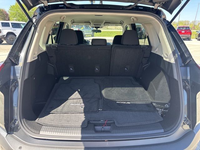 2023 Nissan Rogue S Random Lake WI