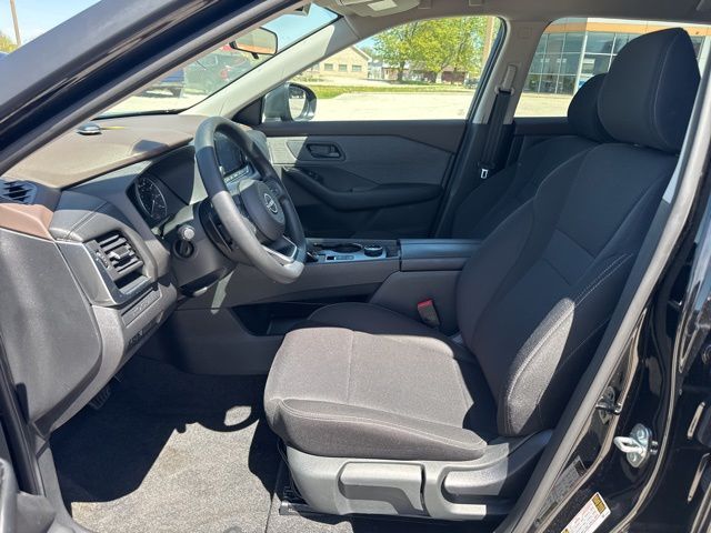 2023 Nissan Rogue S Random Lake WI