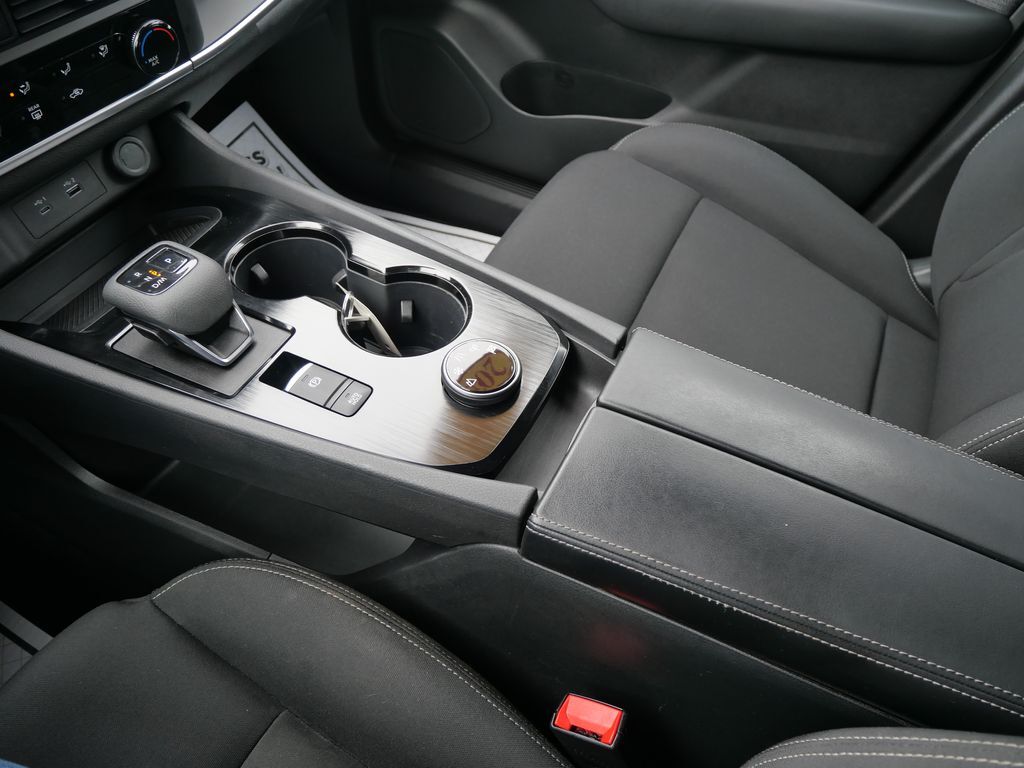 2023 Nissan Rogue S Mt Pleasant MI