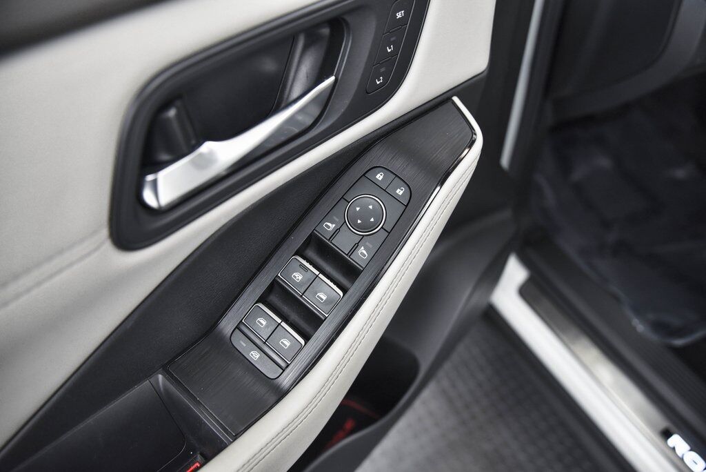 2023 Nissan Rogue SL AKRON OH