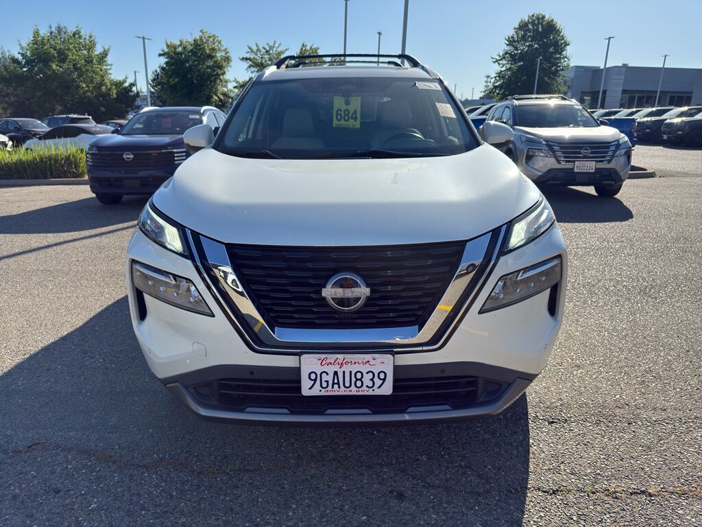 2023 Nissan Rogue SL