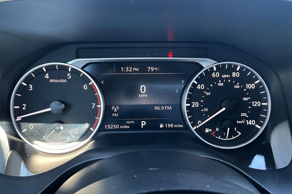 2023 Nissan Rogue SL photo 25