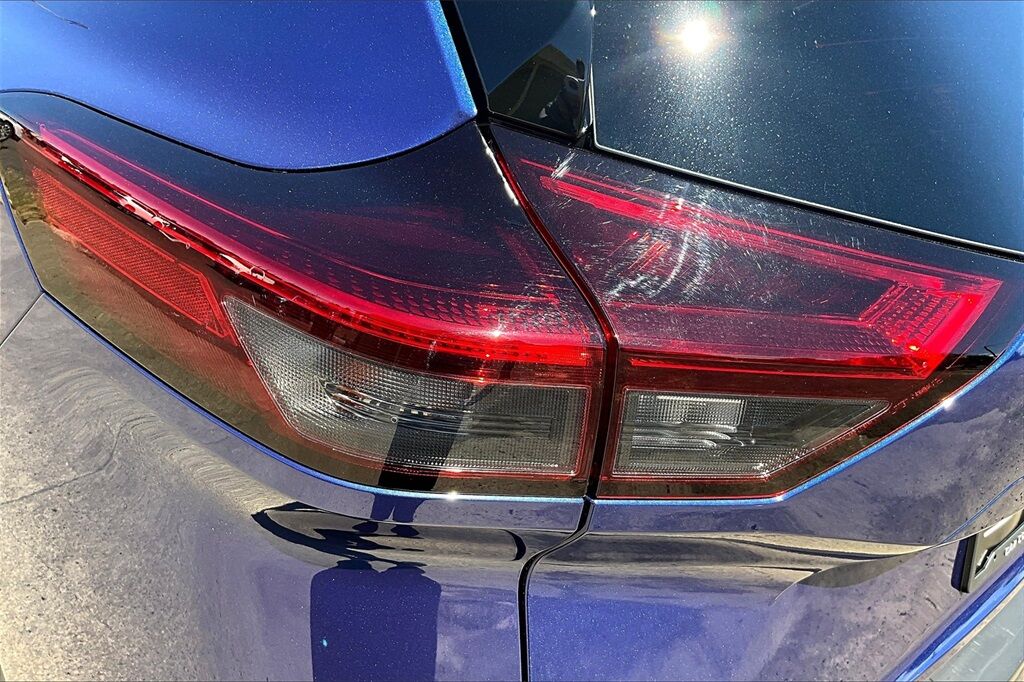 2023 Nissan Rogue SL photo 27