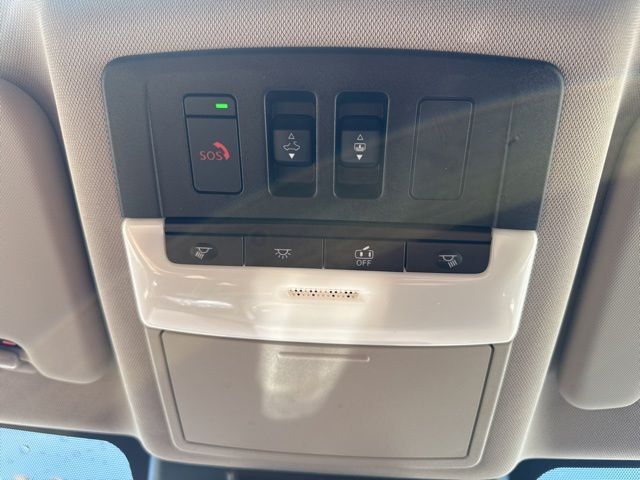 2023 Nissan Rogue SL Random Lake WI