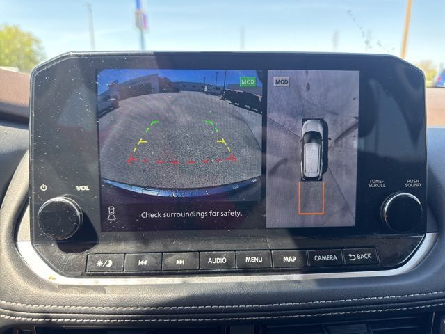2023 Nissan Rogue SL Random Lake WI
