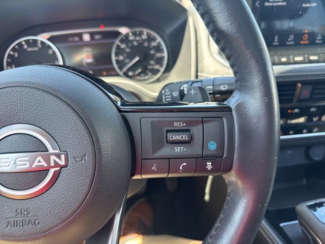 2023 Nissan Rogue SL Random Lake WI