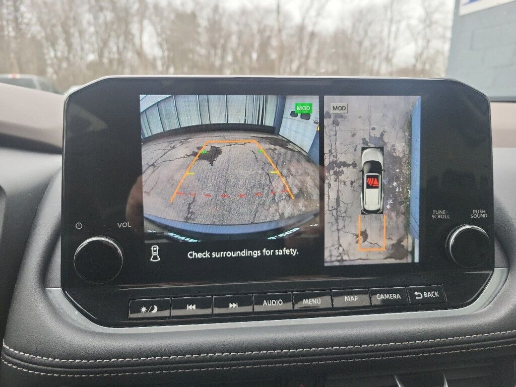 2023 Nissan Rogue SL Owego NY