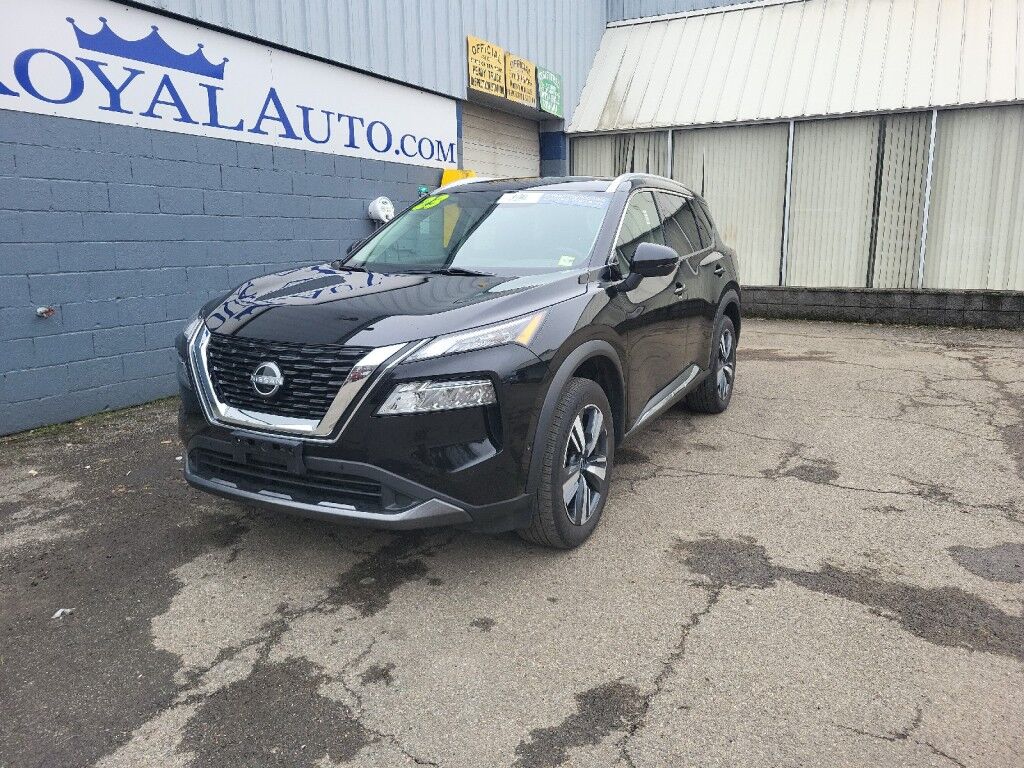 2023 Nissan Rogue SL