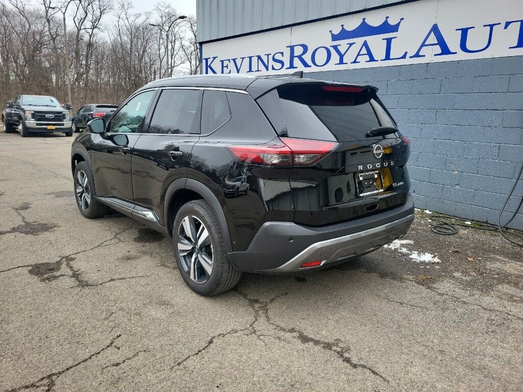 2023 Nissan Rogue SL Owego NY