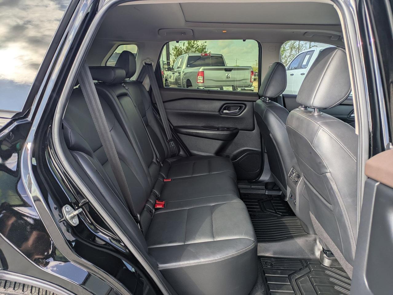 2023 Nissan Rogue SL Castroville TX