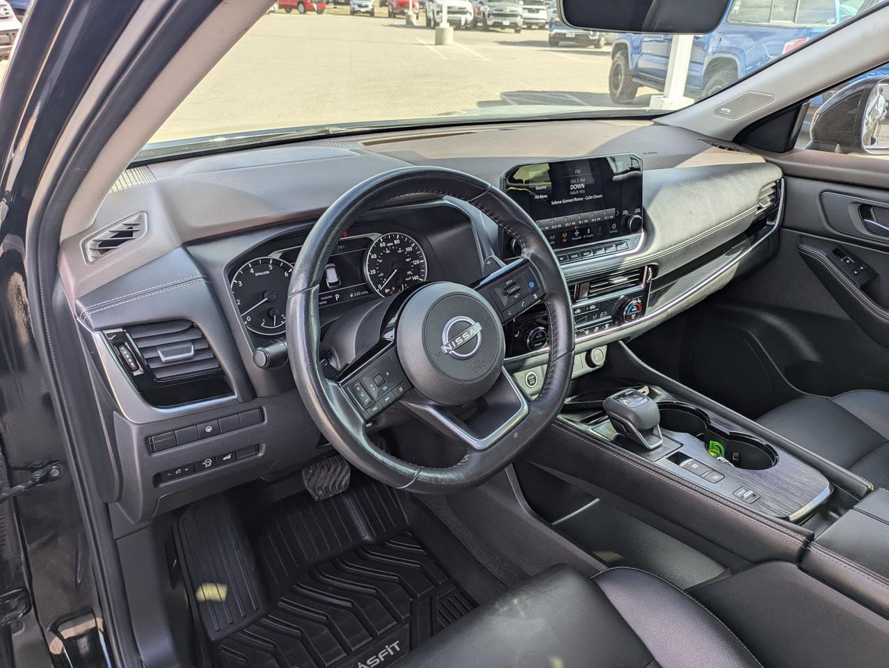 2023 Nissan Rogue SL Castroville TX