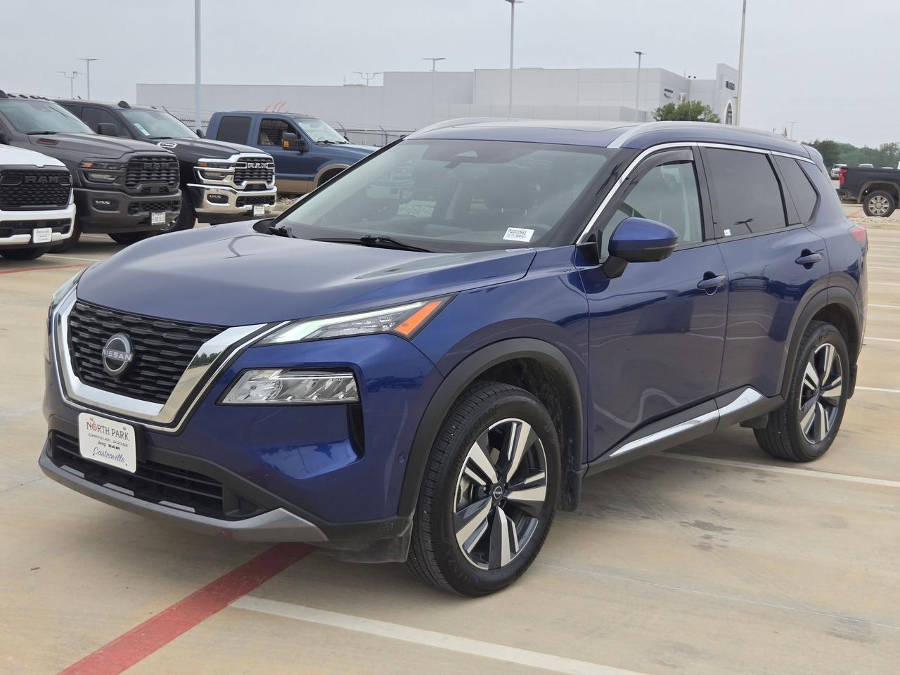 2023 Nissan Rogue SL Castroville TX