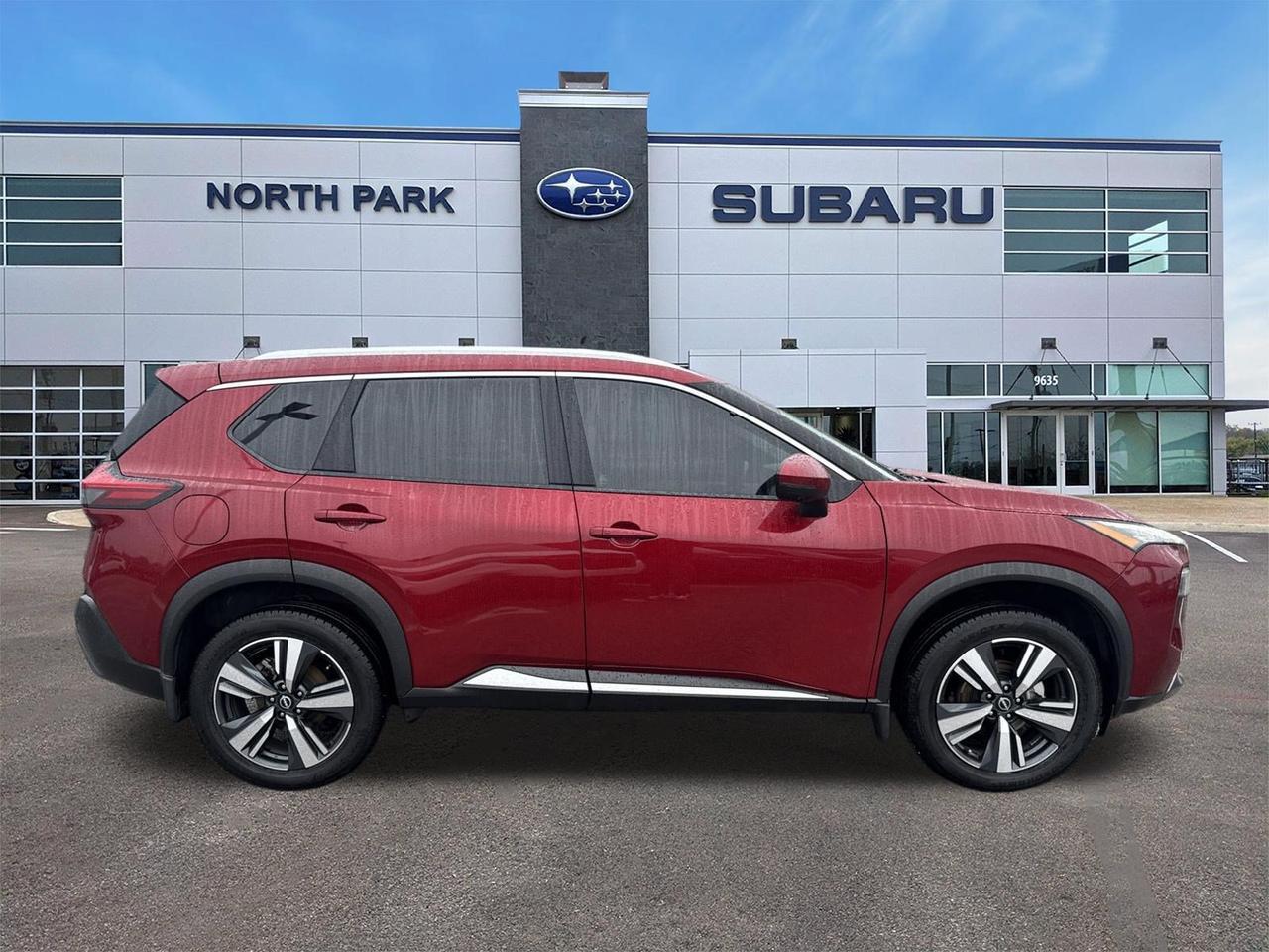 2023 Nissan Rogue SL