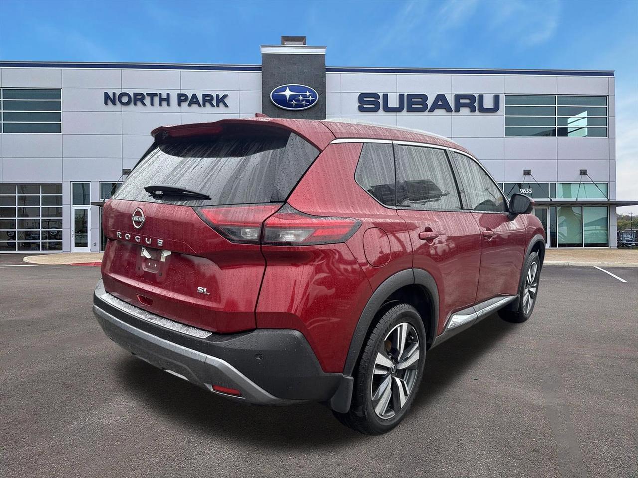 2023 Nissan Rogue SL