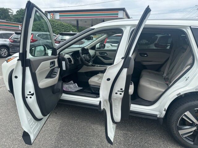 2023 Nissan Rogue SL Worcester MA