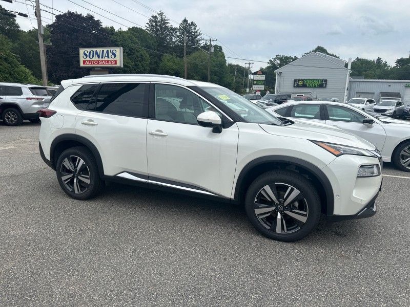 2023 Nissan Rogue SL Worcester MA