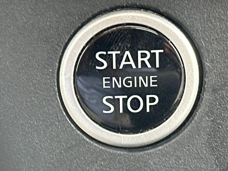 2023 Nissan Rogue SL Worcester MA