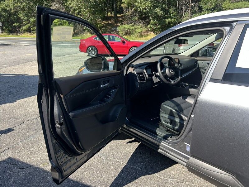 2023 Nissan Rogue SV - 1 OWNER - LEATHER - SUNROOF Webster MA