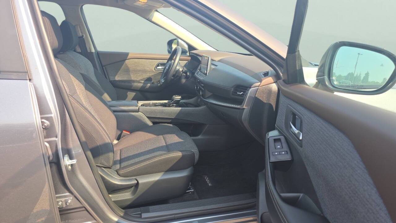 2023 Nissan Rogue SV 4dr Crossover Lake Orion MI