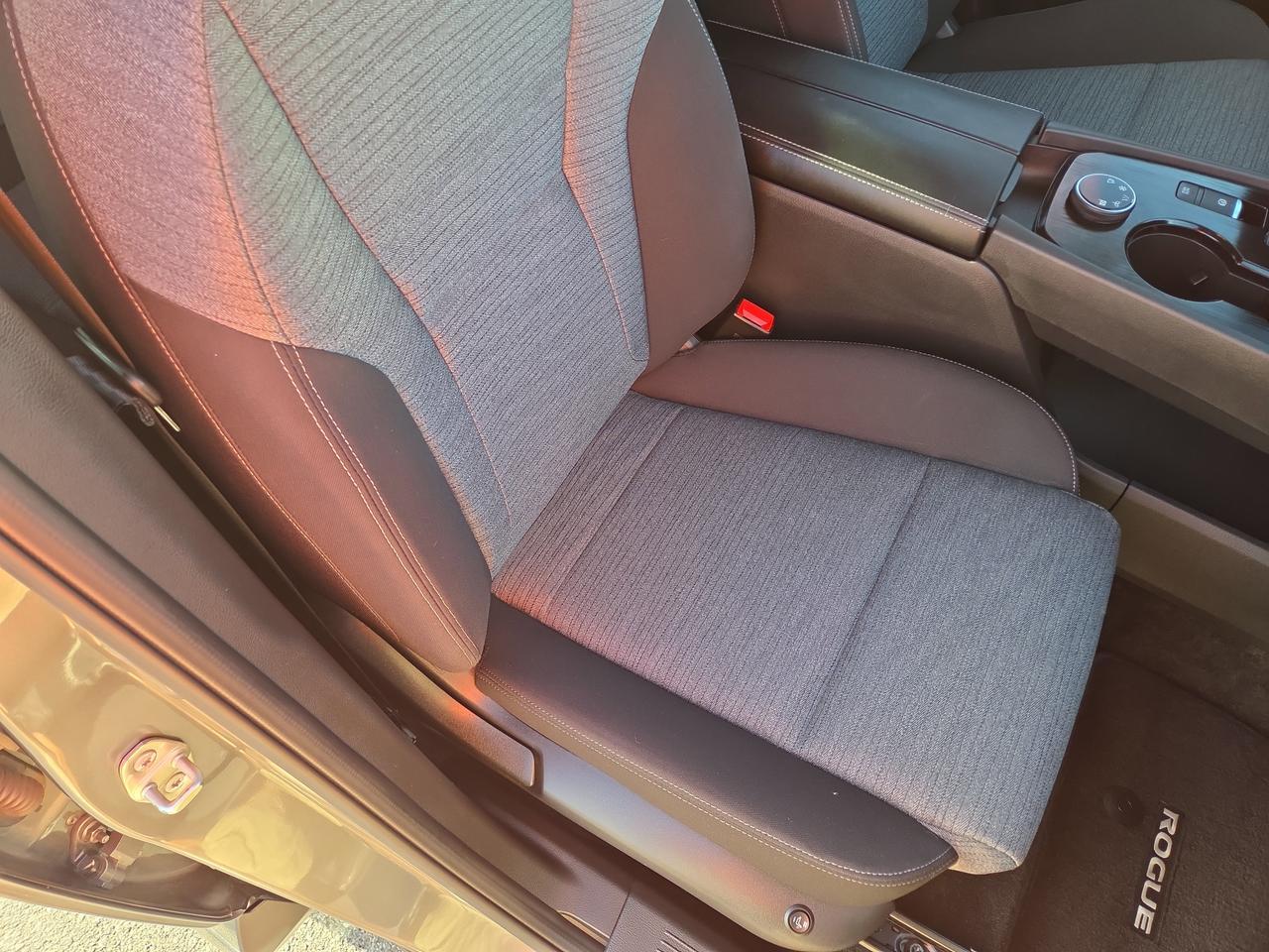 2023 Nissan Rogue SV AWD Hamburg PA