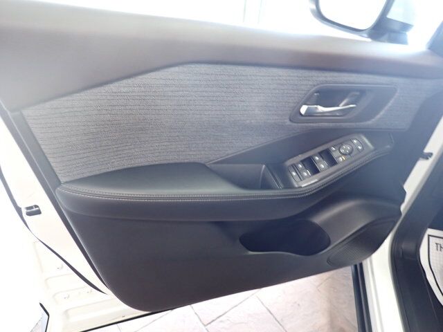 2023 Nissan Rogue SV AWD SUNROOF Listowel ON