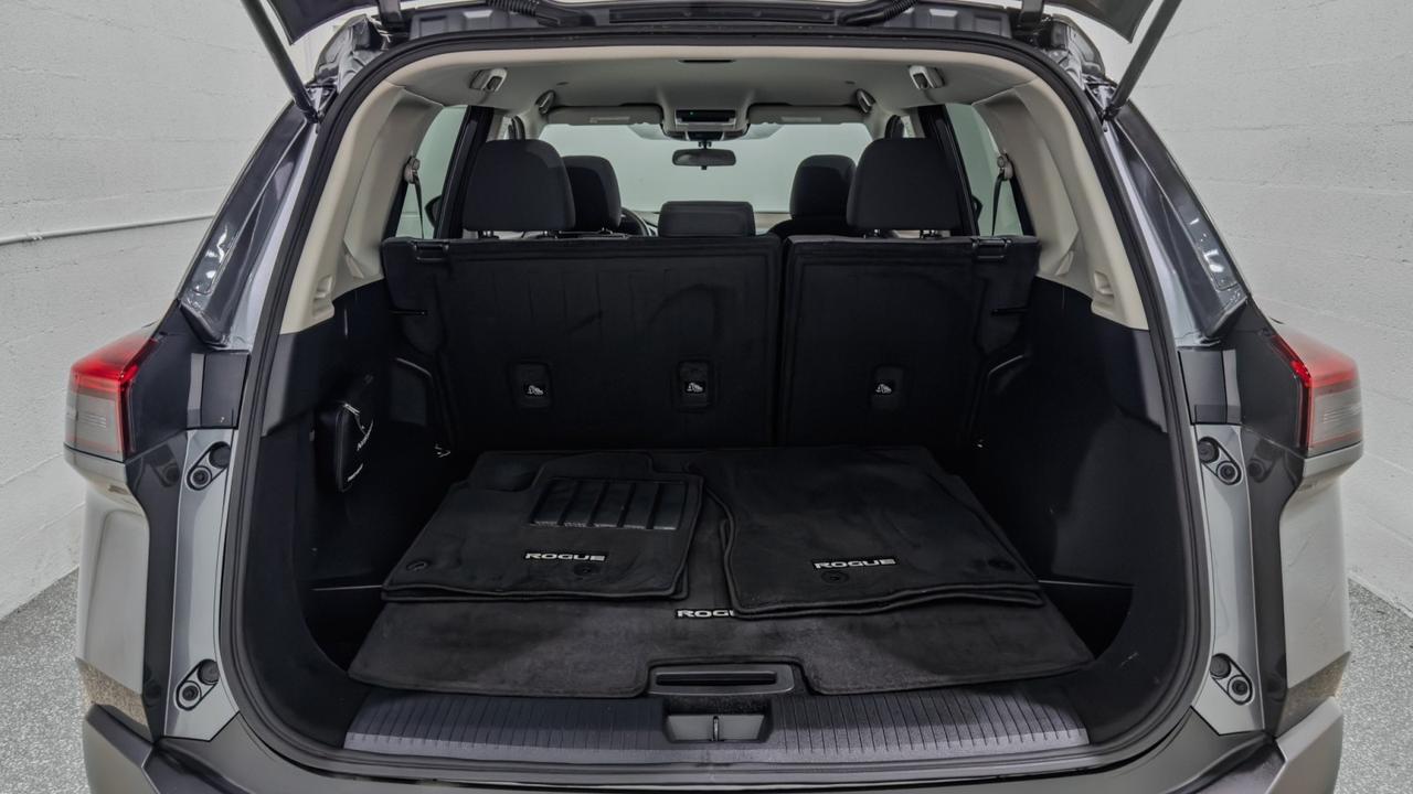 2023 Nissan Rogue SV AWD Tallmadge OH