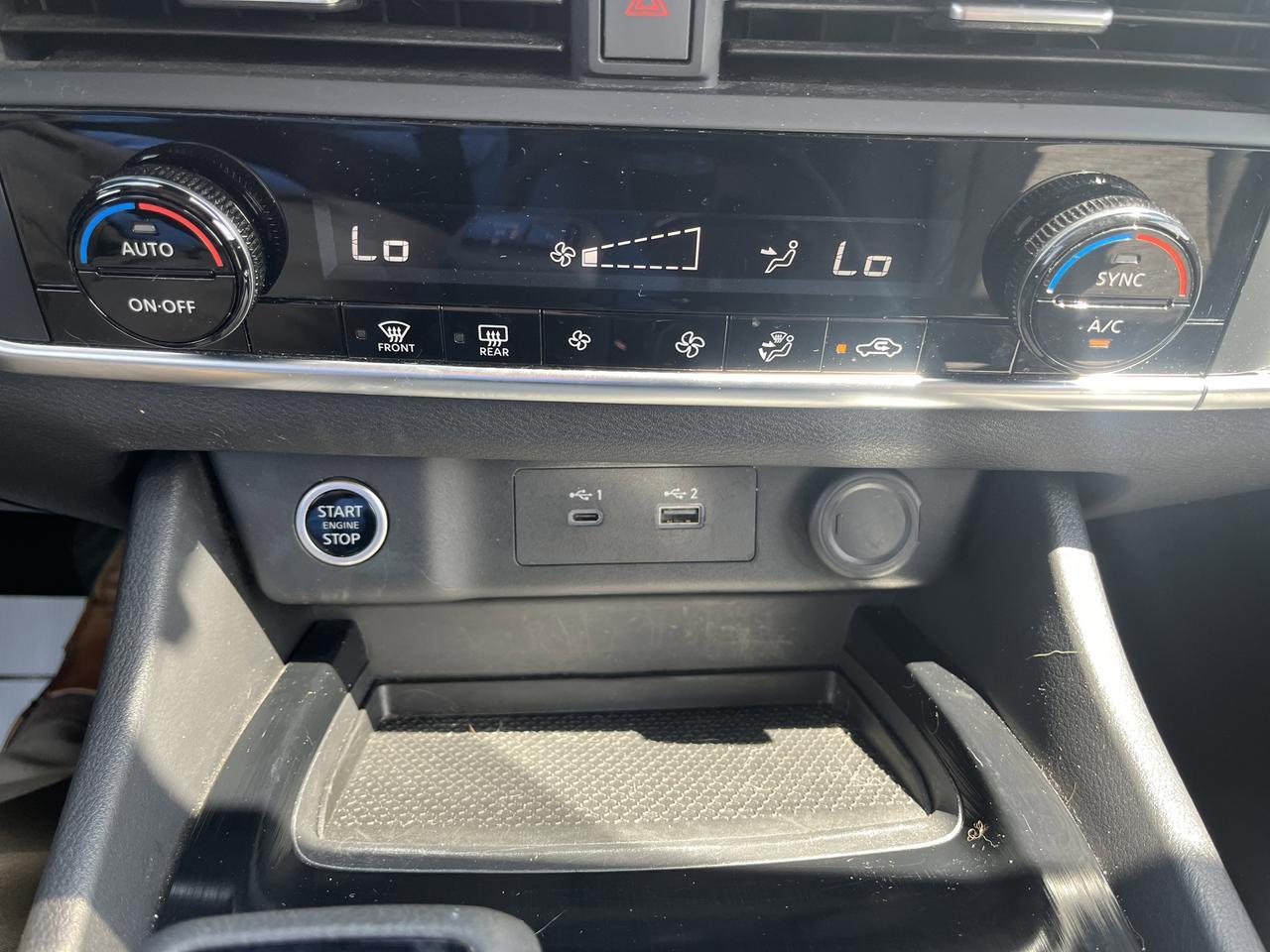 2023 Nissan Rogue SV AWD w/AdaptiveCruise RemoteStart Saukville WI