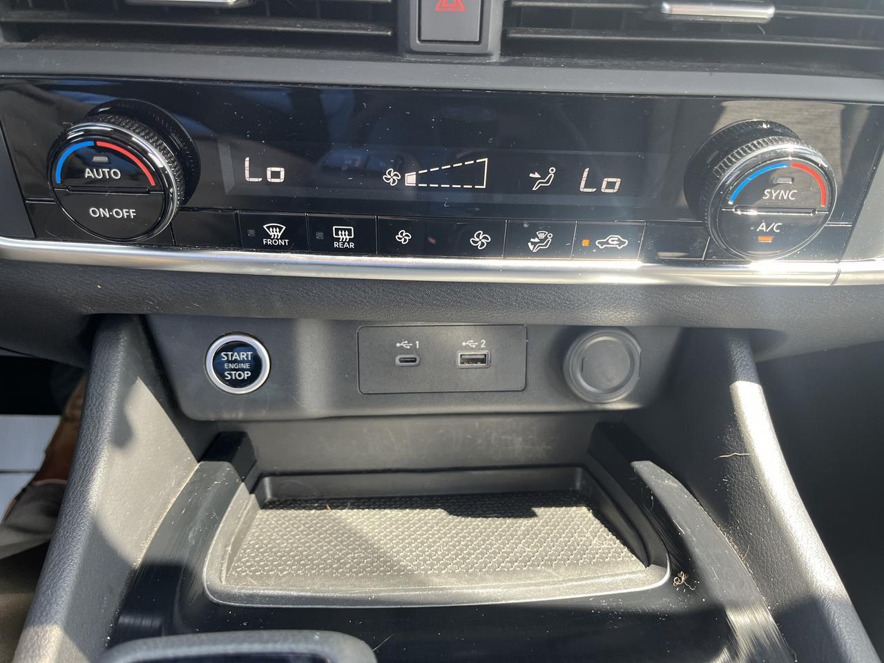 2023 Nissan Rogue SV AWD w/AdaptiveCruise RemoteStart Saukville WI