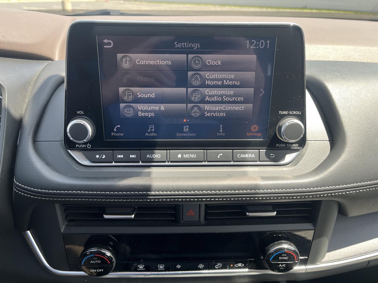 2023 Nissan Rogue SV AWD w/AdaptiveCruise RemoteStart Saukville WI