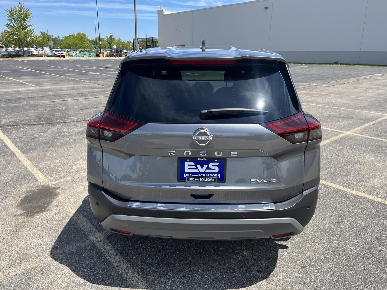 2023 Nissan Rogue SV AWD w/AdaptiveCruise RemoteStart Saukville WI