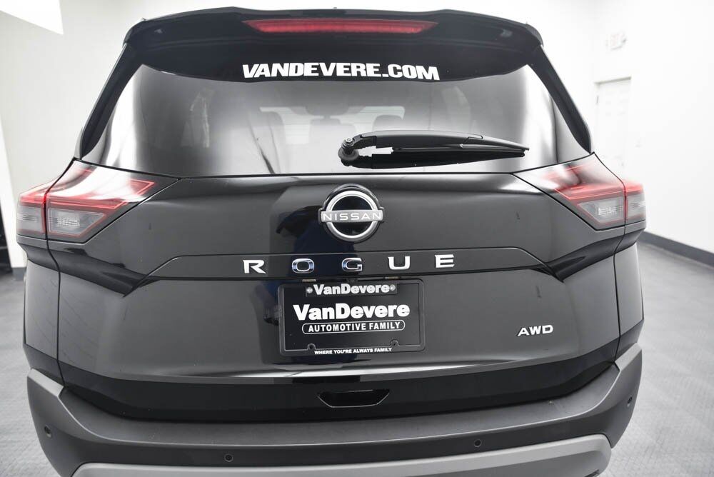 2023 Nissan Rogue SV Akron OH