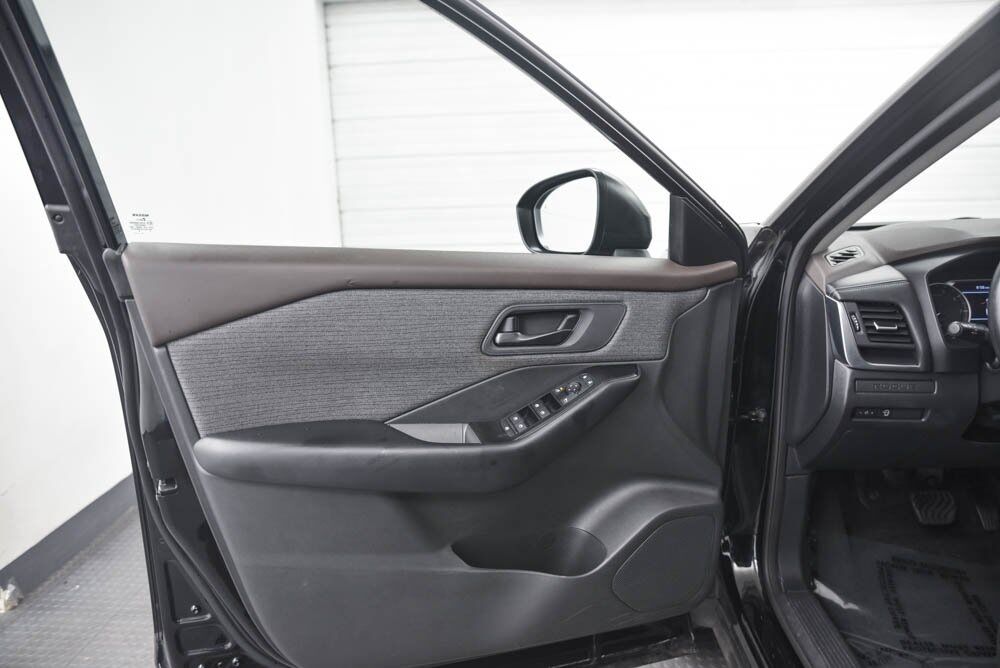 2023 Nissan Rogue SV Akron OH